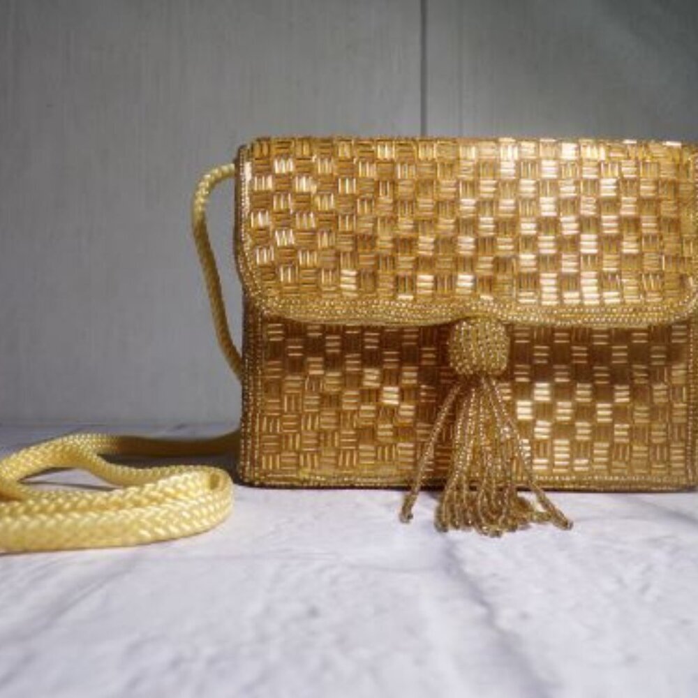 MAGID Small Beaded Evening Bag Gold w/ Tassel Magnetic Closure Prom Wedding